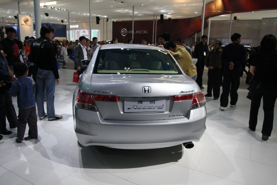 Honda Accord 2009 года  (CN) (фото 2 из 17)